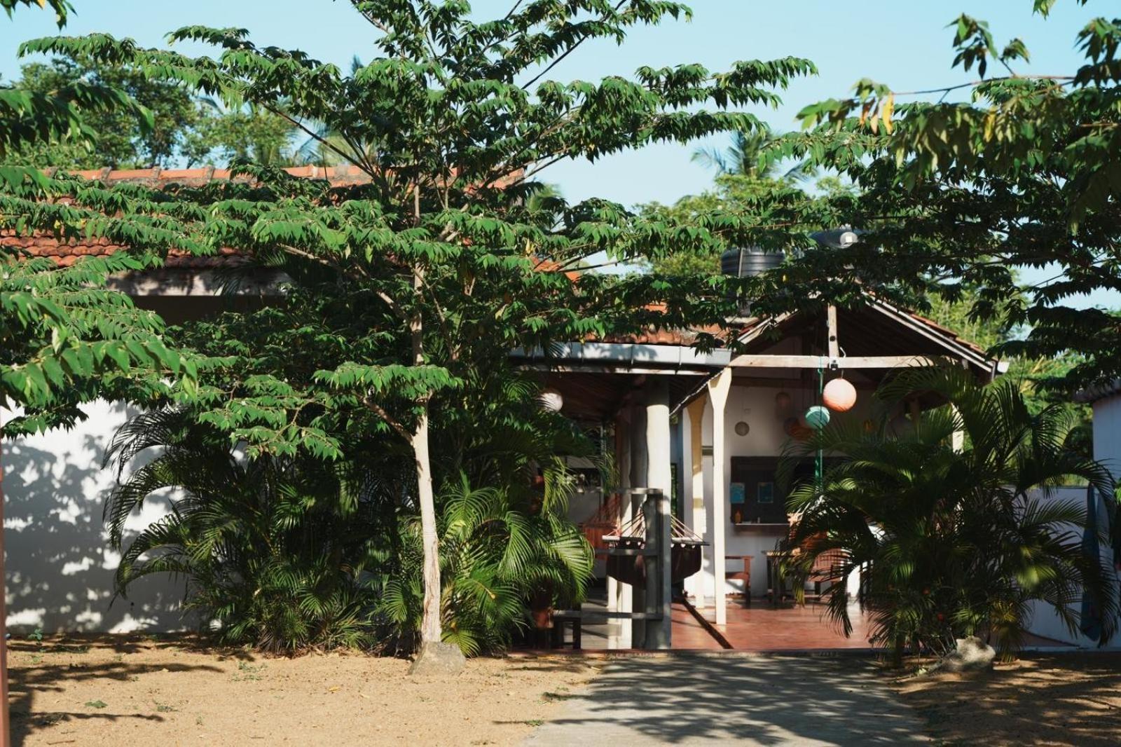 Romance In Bey Arugam Bay Εξωτερικό φωτογραφία